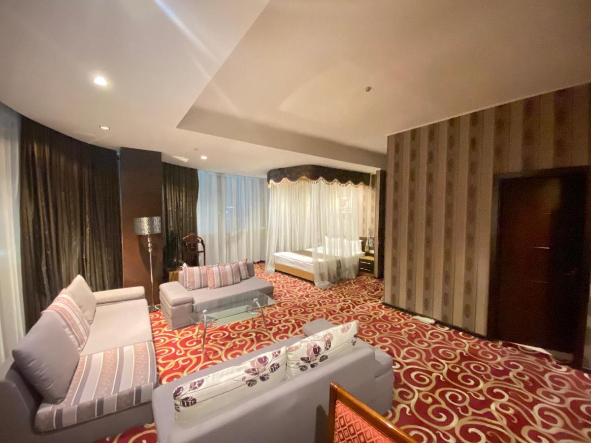 Maryotel Bishkek Lebedinovka Exterior foto